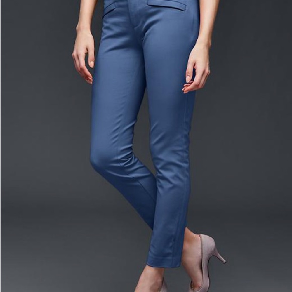Gap Women's  Blue Slim Fit Pants Size 4